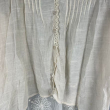 Load image into Gallery viewer, Paper crane boho blouse
