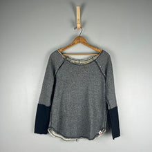 Load image into Gallery viewer, VIMMIA sweatshirt top
