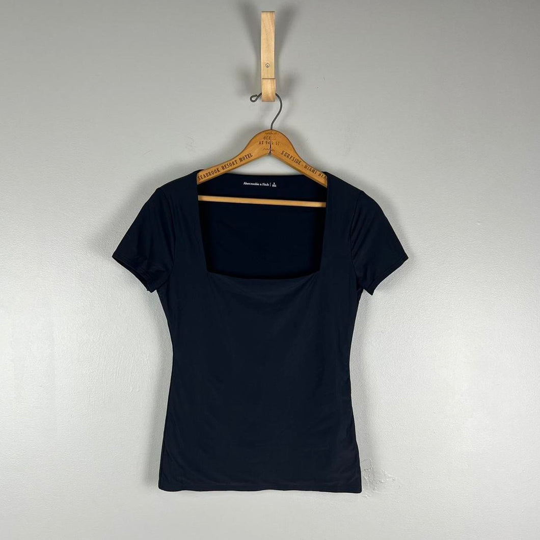 Abercrombie & Fitch top