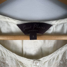Load image into Gallery viewer, Great Plains London blouse
