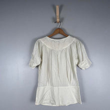 Load image into Gallery viewer, Great Plains London blouse
