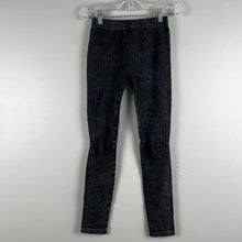 Load image into Gallery viewer, Nikibiki seamless leggings
