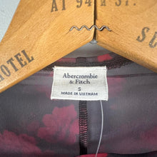 Load image into Gallery viewer, Abercrombie &amp; Fitch mesh top

