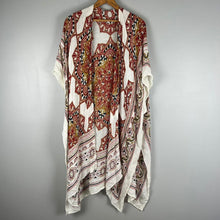 Load image into Gallery viewer, Love stitch boho shawl
