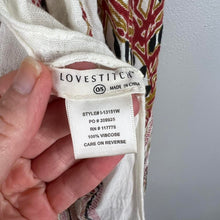 Load image into Gallery viewer, Love stitch boho shawl
