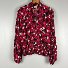 Load image into Gallery viewer, Cabi long sleeve blouse
