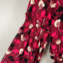 Load image into Gallery viewer, Cabi long sleeve blouse
