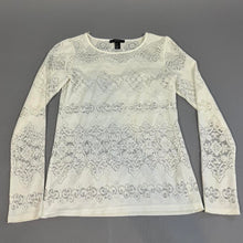 Load image into Gallery viewer, Forever 21 lace long sleeve
