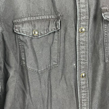 Load image into Gallery viewer, Treasure &amp; Bond button down
