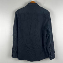 Load image into Gallery viewer, Treasure &amp; Bond button down
