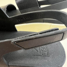 Load image into Gallery viewer, Reef water vista platform sandal
