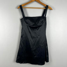 Load image into Gallery viewer, Black unbranded mini dress
