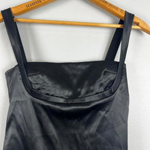 Load image into Gallery viewer, Black unbranded mini dress
