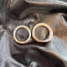 Load image into Gallery viewer, Seashell ring set
