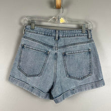 Load image into Gallery viewer, PacSun mom jean shorts
