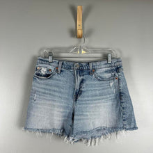 Load image into Gallery viewer, Pistola distressed jean shorts
