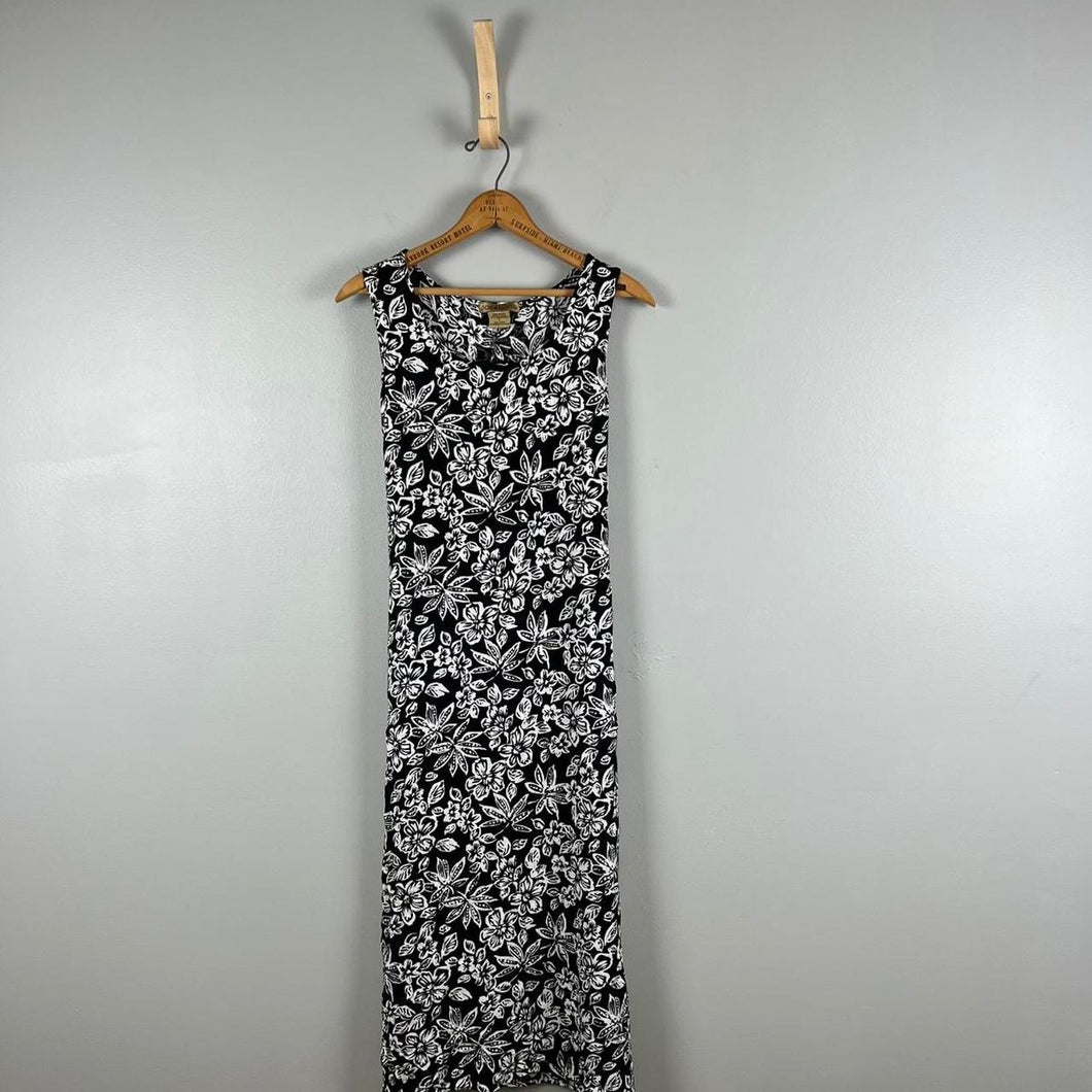 Retro notations dress