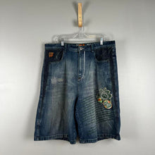 Load image into Gallery viewer, Y2K akademiks baggy jorts

