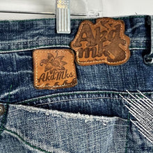 Load image into Gallery viewer, Y2K akademiks baggy jorts
