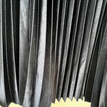 Load image into Gallery viewer, Banana Republic pleated midi skirt
