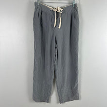 Load image into Gallery viewer, Aritzia Wilfred pants
