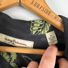 Load image into Gallery viewer, Tommy Bahama men’s shirt

