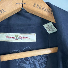 Load image into Gallery viewer, Tommy Bahama men’s shirt
