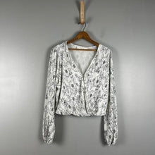 Load image into Gallery viewer, ASTR the label blouse
