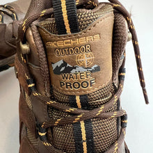 Load image into Gallery viewer, Skechers relaxed fit boots
