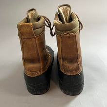 Load image into Gallery viewer, Vintage Eddie Bauer boots
