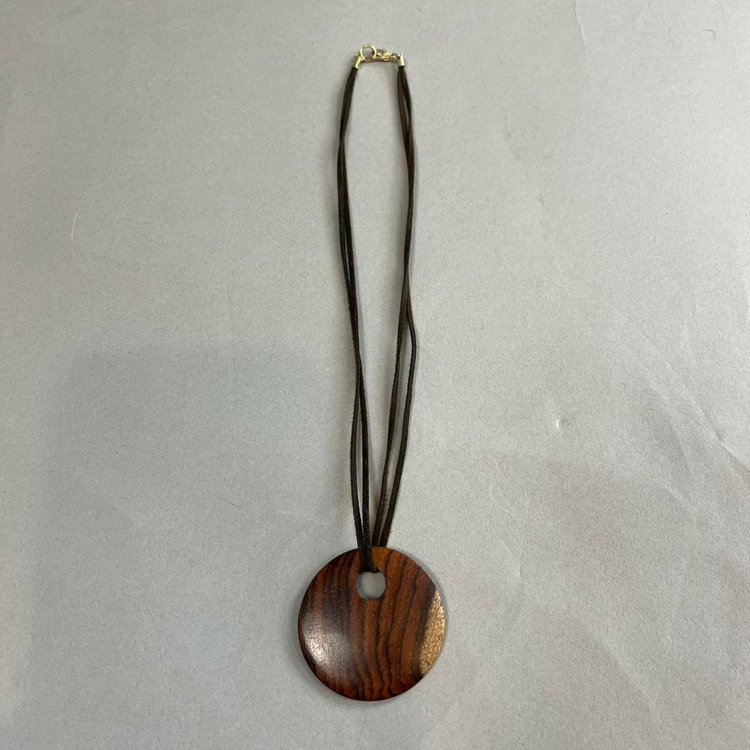 Retro statement necklace