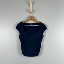Load image into Gallery viewer, SHEIN crop top
