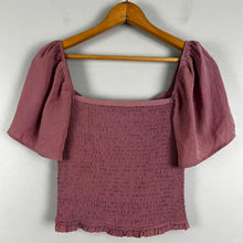 Load image into Gallery viewer, Abercrombie &amp; fitch blouse
