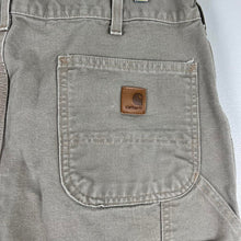 Load image into Gallery viewer, Vintage carhartt men’s pants
