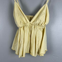 Load image into Gallery viewer, Wild fable flowy tank top
