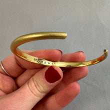 Load image into Gallery viewer, Make a wish bangle
