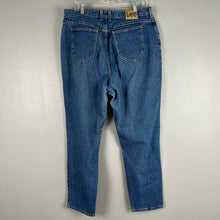 Load image into Gallery viewer, Vintage Lee mom jeans
