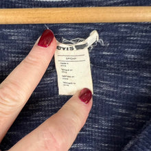 Load image into Gallery viewer, Levi’s heathered long sleeve
