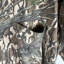 Load image into Gallery viewer, Vintage ace sportswear t-shirt
