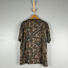 Load image into Gallery viewer, Vintage ace sportswear t-shirt
