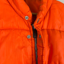 Load image into Gallery viewer, Vintage weathercaster puffer
