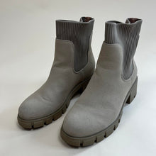 Load image into Gallery viewer, Athlefit ankle boots
