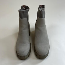 Load image into Gallery viewer, Athlefit ankle boots
