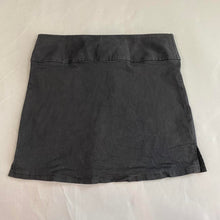 Load image into Gallery viewer, Vintage Tracy Evans limited skirt
