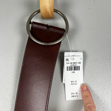Load image into Gallery viewer, Abercrombie &amp; fitch leather belt
