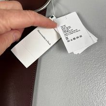 Load image into Gallery viewer, Abercrombie &amp; fitch leather belt
