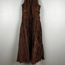 Load image into Gallery viewer, Y2K Dorothée Bis crinkle pleated midi dress
