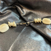 Load image into Gallery viewer, Vintage beaded necklace
