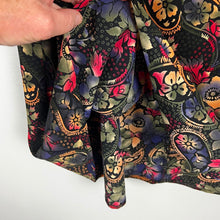 Load image into Gallery viewer, Y2K Sag Harbor Petite Midi Skirt
