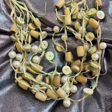Load image into Gallery viewer, Vintage funky necklace
